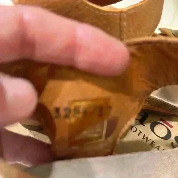 Tao's Carousel Burnt Orange Wedge Heel Sandal Size EU 37 US 6-6.5 - Picture 11 of 11